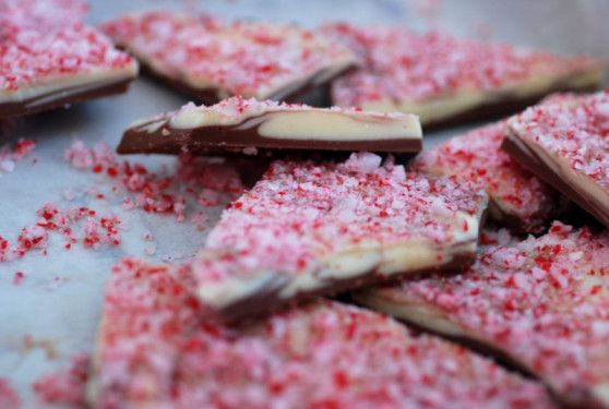 Healthy peppermint recipes - Candy Cane Bark