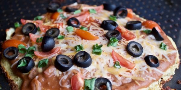 mexican pizza with cauliflower crust